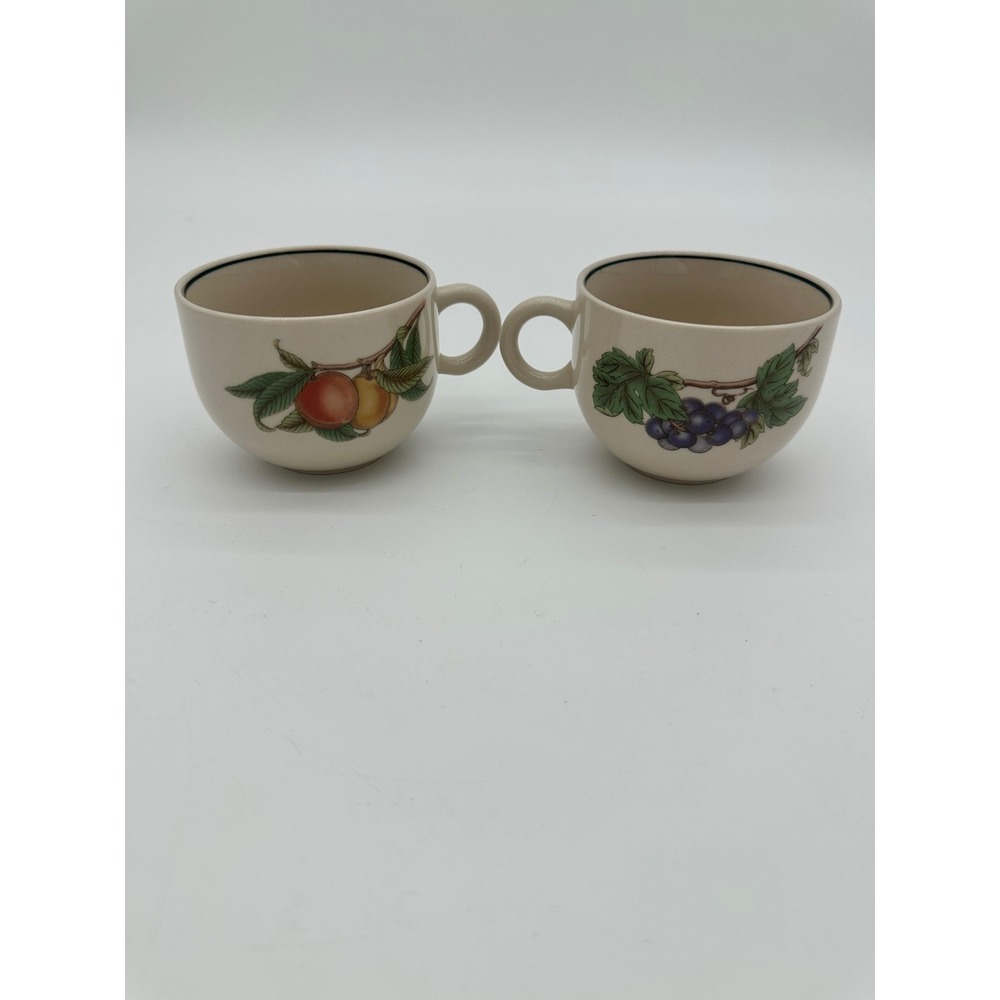 Epoch Mugs Set of 2 Vintage Fruit Peach Grape Stoneware Cream wholesome